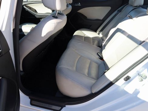 Used 2013 Kia Optima SX w/ Limited Pkg image 17