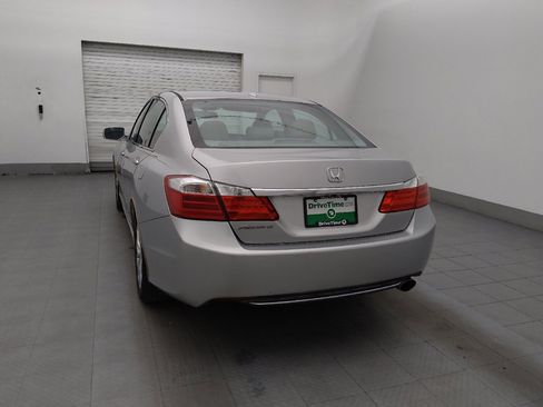 Used 2015 Honda Accord EX-L image 6