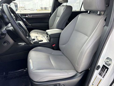 Certified 2023 Lexus GX 460 w/ Black Line Special Edition AWD/4WD image 11