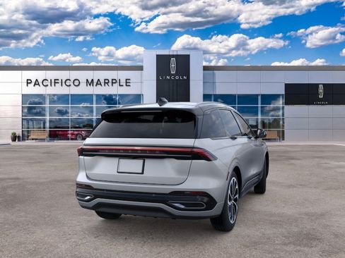 New 2026 Lincoln Nautilus Reserve AWD/4WD image 8