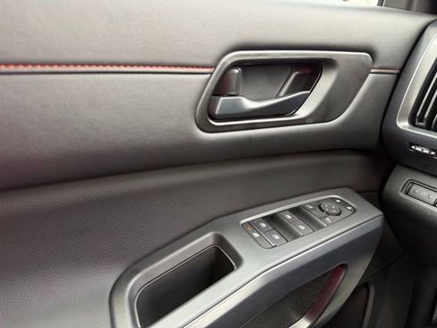 New 2026 Nissan Pathfinder Rock Creek image 28