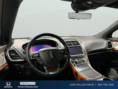 Used 2019 Lincoln Nautilus Reserve w/ Ultimate Package AWD/4WD image 10