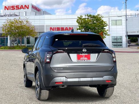New 2026 Nissan Kicks SV image 3