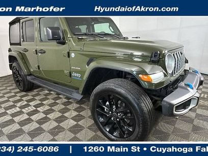 Used 2024 Jeep Wrangler Unlimited Sahara w/ Technology Group