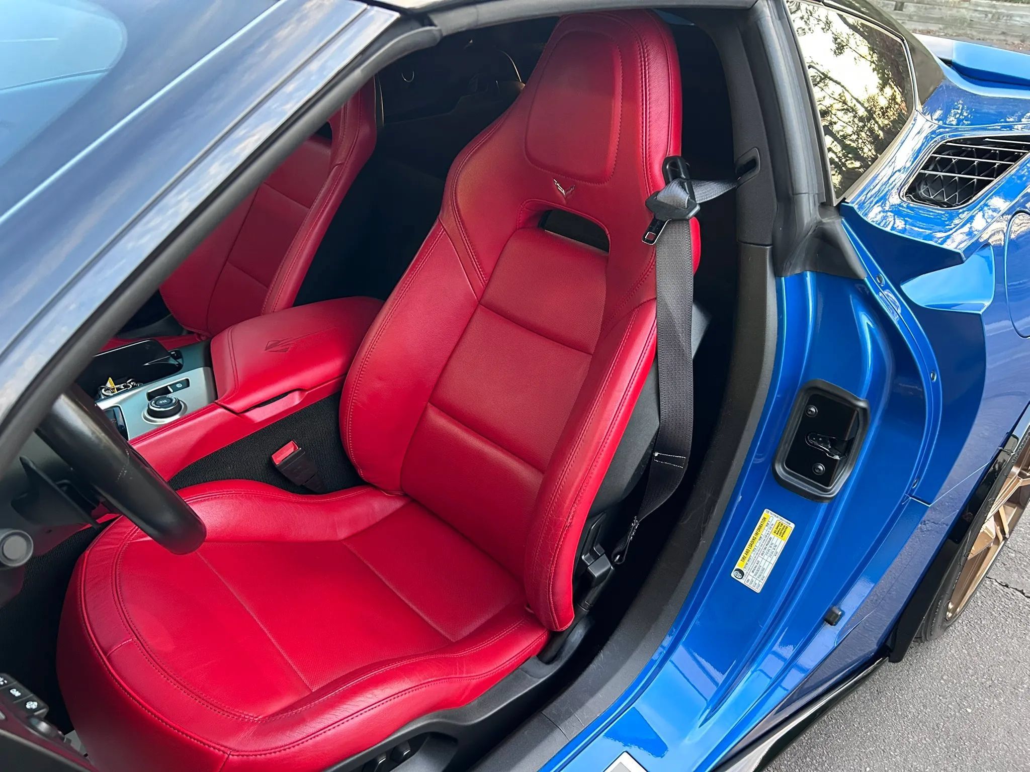 Used 2016 Chevrolet Corvette Stingray Coupe w/ 2LT Preferred Equipment Group RWD image 34