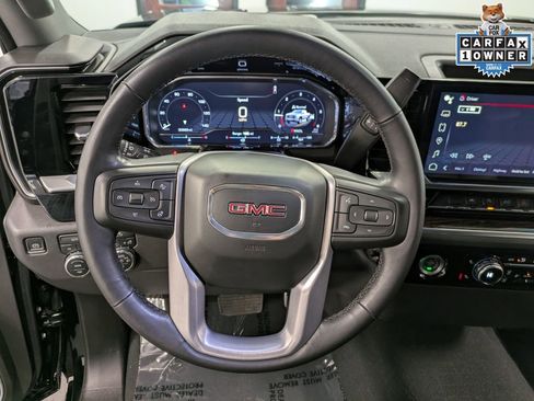 Used 2022 GMC Sierra 1500 Elevation w/ LPO, Elevation Black Package image 21