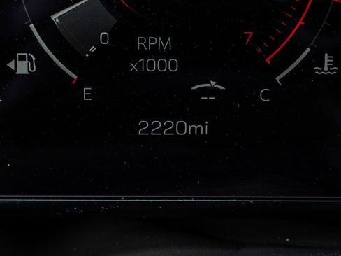 Used 2026 GMC Yukon Elevation AWD/4WD image 20