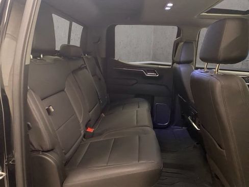 Used 2023 GMC Sierra 1500 SLT w/ SLT Premium Package AWD/4WD image 24