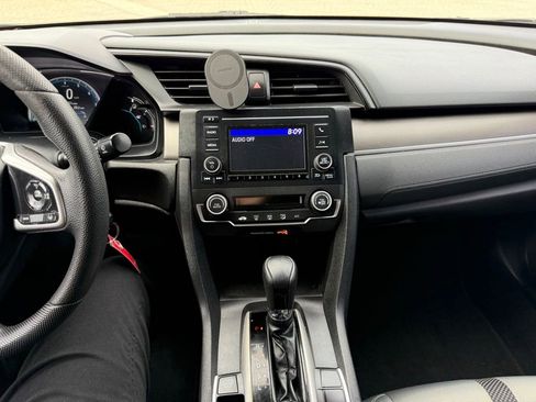 Used 2021 Honda Civic LX image 9