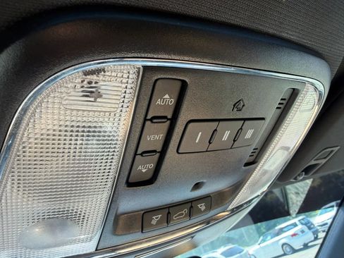 Used 2016 Dodge Durango Citadel w/ Premium Entertainment Group AWD/4WD image 35