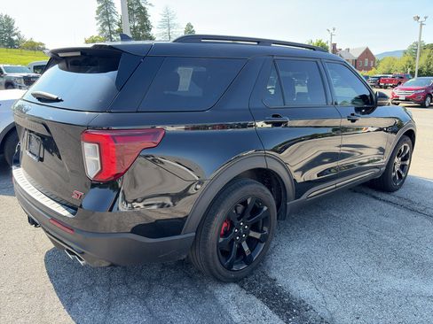 Used 2023 Ford Explorer ST w/ Equipment Group 401A AWD/4WD image 3