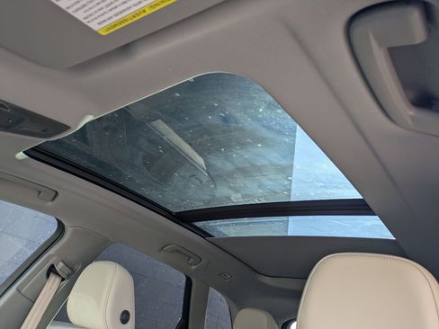 Certified 2025 Audi Q5 Premium Plus w/ Premium Plus AWD/4WD image 21