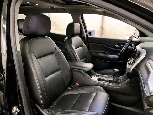 Used 2019 GMC Acadia SLT w/ Black Edition AWD/4WD image 7