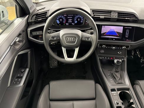 Used 2025 Audi Q3 2.0T Premium w/ Convenience Package AWD/4WD image 13