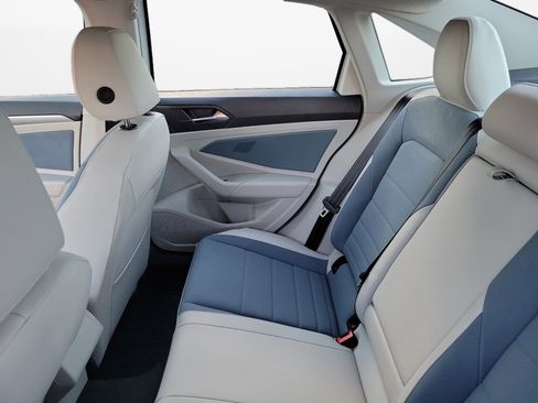 New 2026 Volkswagen Jetta SE image 13