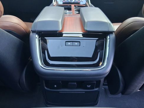 Used 2023 Lincoln Navigator Reserve RWD image 27