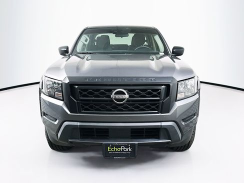 Used 2022 Nissan Frontier S w/ Technology Package RWD image 2