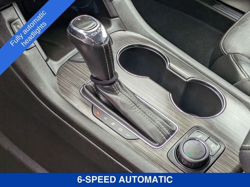 Used 2018 GMC Acadia SLT image 37