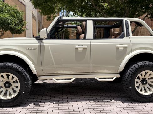 Used 2026 Ford Bronco Outer Banks AWD/4WD image 10