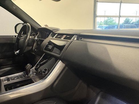 Used 2018 Land Rover Range Rover Sport HSE AWD/4WD image 44