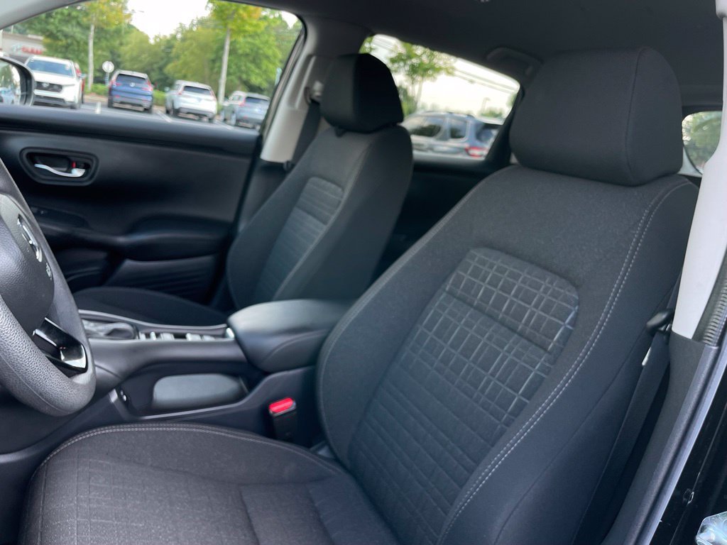 Certified 2026 Honda HR-V LX image 25