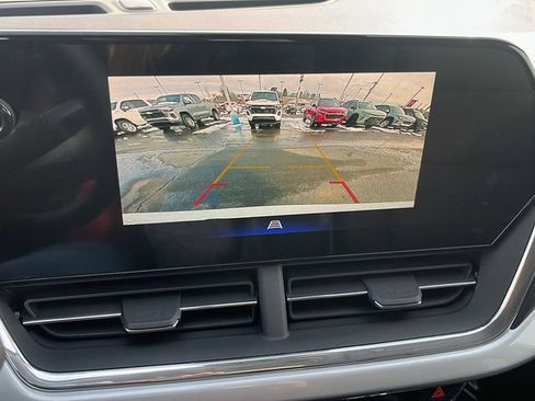 New 2026 Chevrolet Trax LT w/ Driver Confidence Package image 24