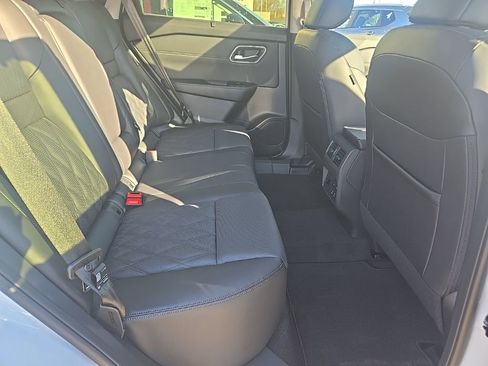 New 2026 Nissan Rogue Platinum w/ Platinum Premium Package image 30