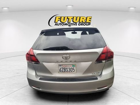 Used 2013 Toyota Venza LE AWD/4WD image 4