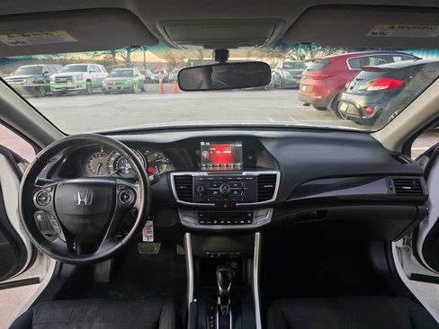 Used 2015 Honda Accord Sport image 26