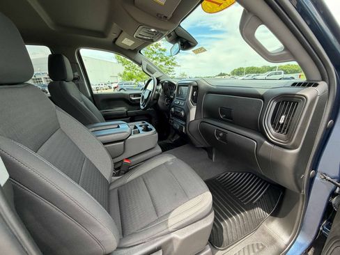 Used 2023 Chevrolet Silverado 1500 Custom AWD/4WD image 21