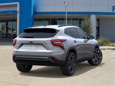 New 2026 Chevrolet Trax RS w/ Driver Confidence Package image 4