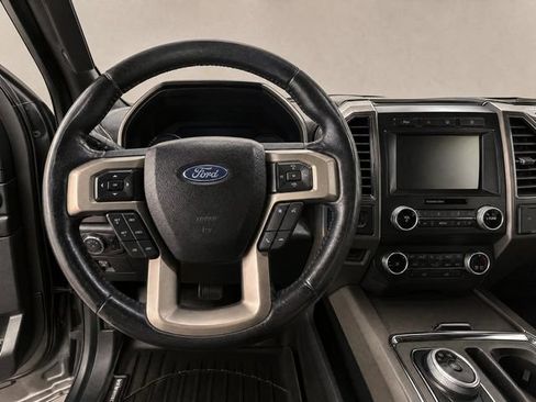 Used 2021 Ford Expedition XLT RWD image 16