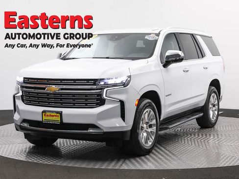 Used 2024 Chevrolet Tahoe Premier AWD/4WD image 1