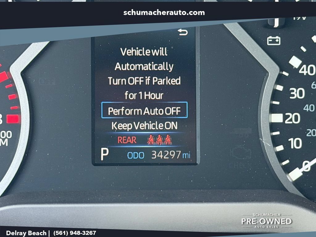 Used 2023 Toyota Tundra Limited AWD/4WD image 28