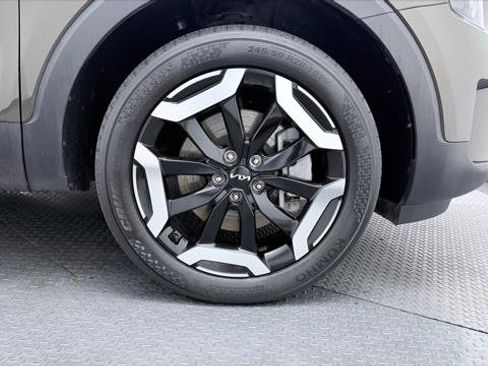 Used 2025 Kia Telluride S FWD image 34