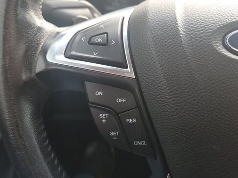 Used 2018 Ford Edge Titanium w/ Equipment Group 301A image 40