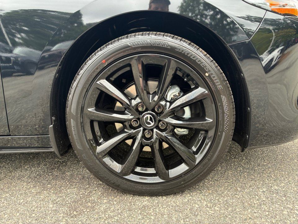 New 2026 MAZDA MAZDA3 Carbon AWD/4WD image 25
