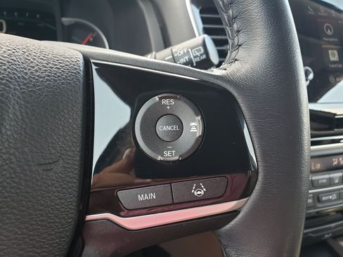 Used 2021 Honda Pilot Touring image 21