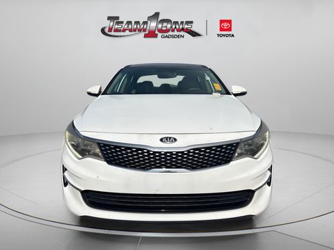Used 2018 Kia Optima EX w/ Premium Package FWD image 2