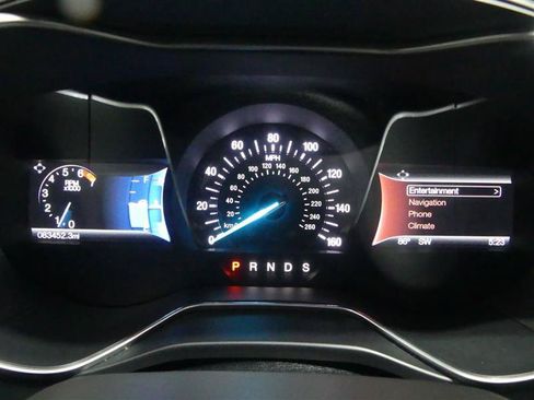 Used 2016 Ford Fusion Titanium AWD/4WD image 32