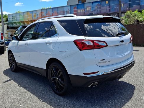 Used 2020 Chevrolet Equinox LT w/ Sport Edition AWD/4WD image 4
