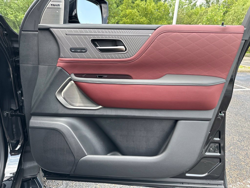 New 2027 INFINITI QX80 Autograph AWD/4WD image 12