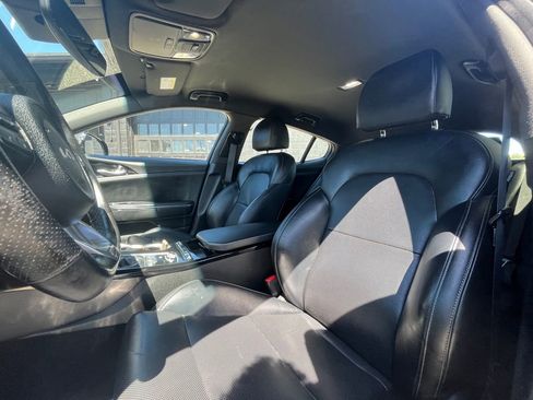 Used 2022 Kia Stinger GT-Line AWD/4WD image 25