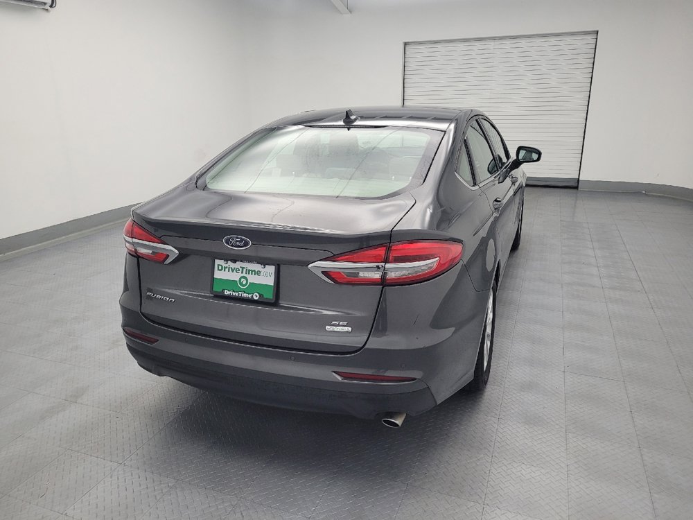 Used 2019 Ford Fusion SE FWD image 7