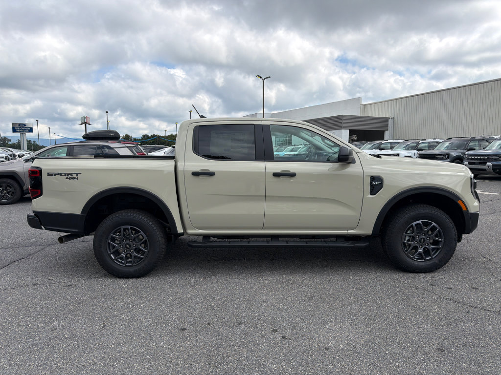 New 2026 Ford Ranger XLT w/ Equipment Group 301A High AWD/4WD image 8