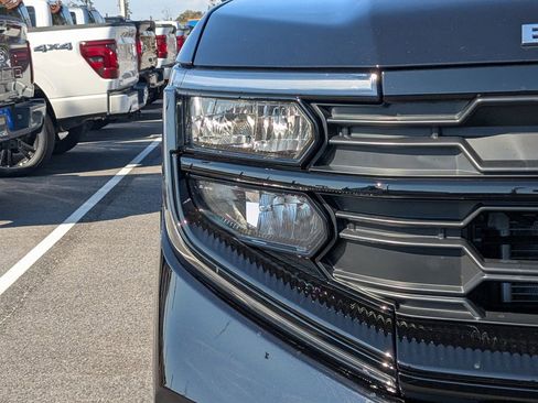 New 2025 Ford Expedition Max Active image 11