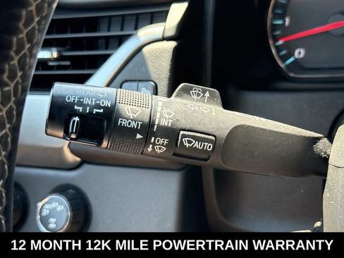 Used 2019 Chevrolet Suburban Premier AWD/4WD image 26