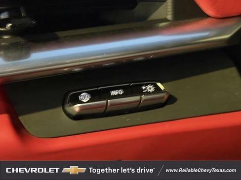 Used 2023 Chevrolet Corvette Stingray Premium Cpe w/ Z51 Performance Package RWD image 28