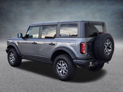 New 2025 Ford Bronco Badlands image 5