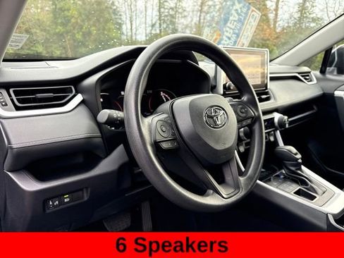 Used 2025 Toyota RAV4 XLE image 13